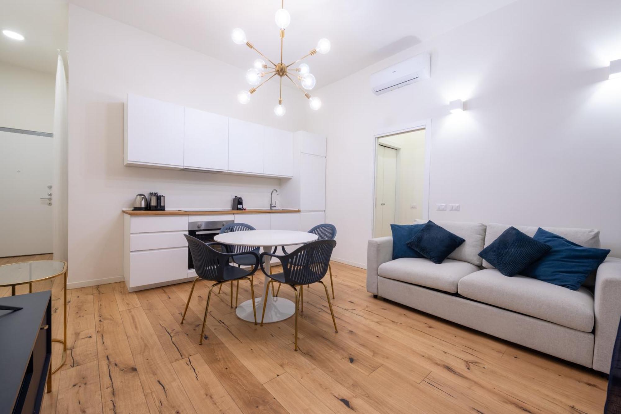 We Home - Babila Boutique - Milano Bagian luar foto