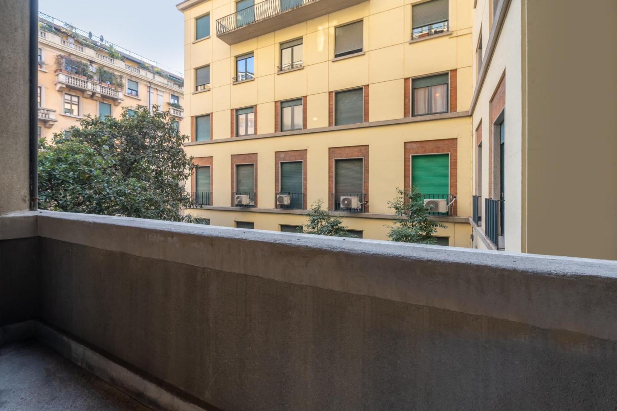 We Home - Babila Boutique - Milano Bagian luar foto